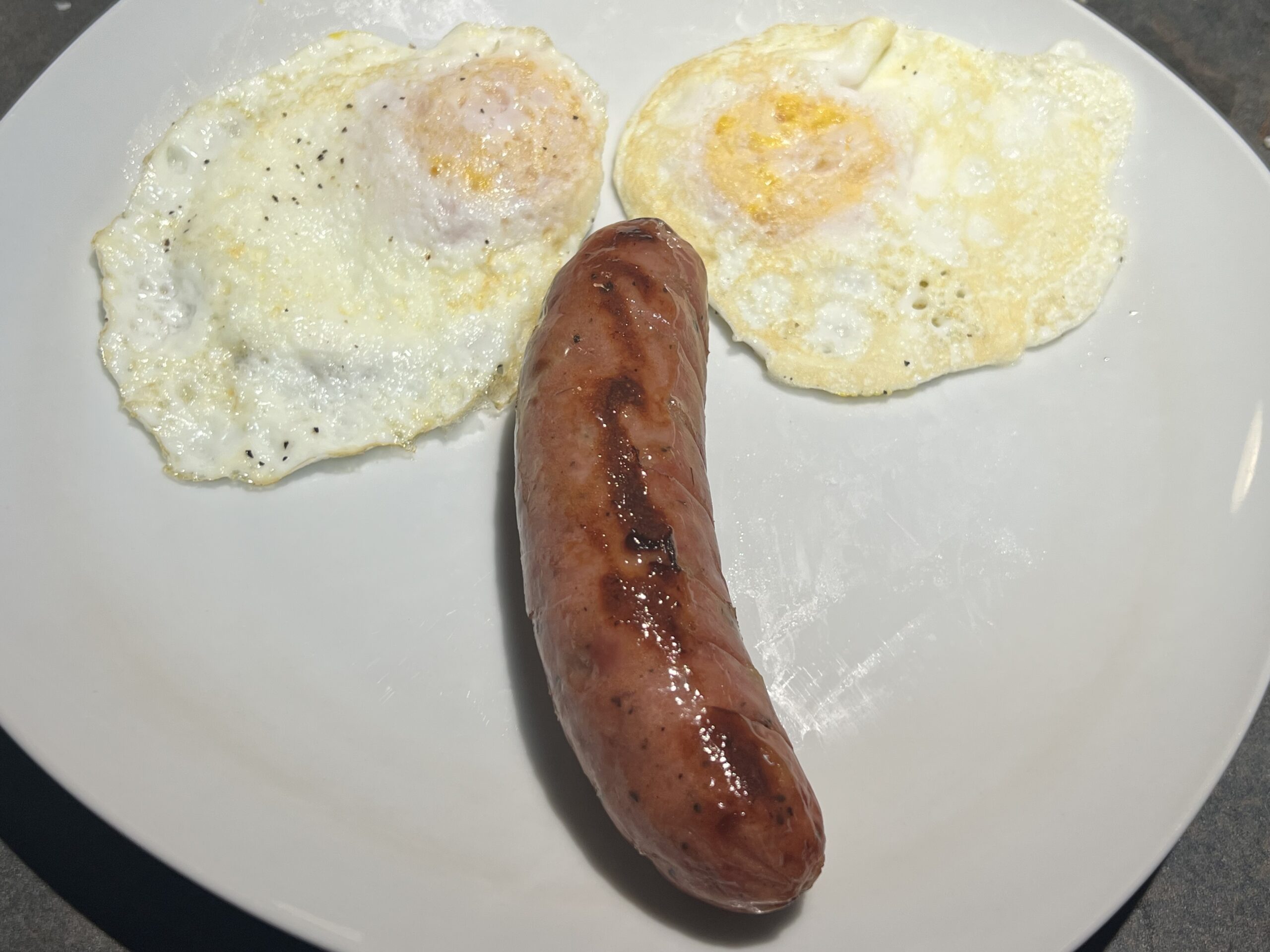 Dos huevos y chorizo en tu boca… mang!